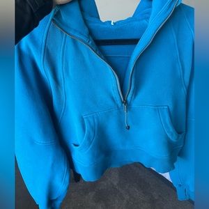 Scuba oversized half zip hoodie.last year color. Lightly worn great condition